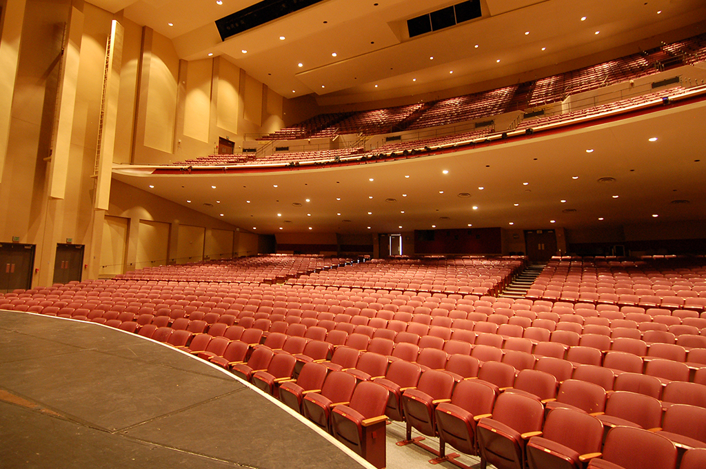thedow_event_center_heritage_theatre